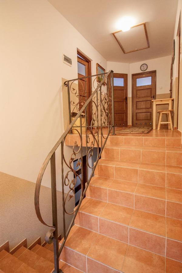 Appartement Przystan Laworta à Ustrzyki Dolne Extérieur photo